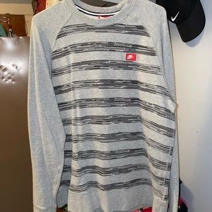 nike crewneck sweatshirt